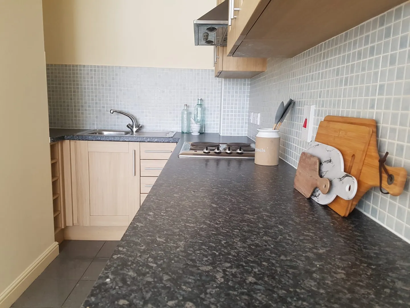 Tanners Court // Modern 2 Bed Flat // Aug 2026 - Image 1